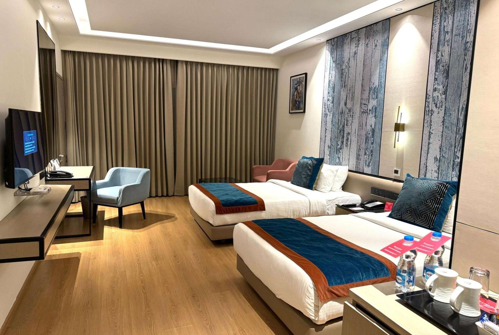 Ramada By Wyndham Jalandhar City Center Exteriér fotografie